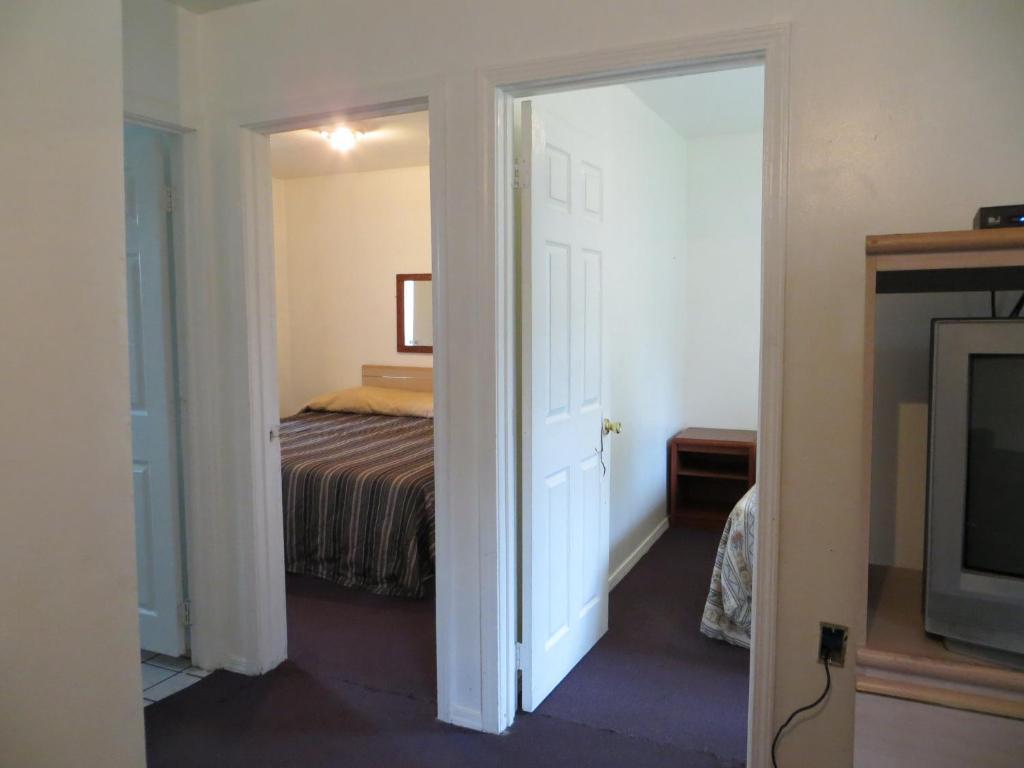 Madison Suites Motel Portland Extérieur photo
